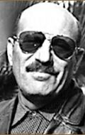 Леонид Менакер