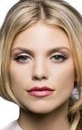 АннаЛинн МакКорд
